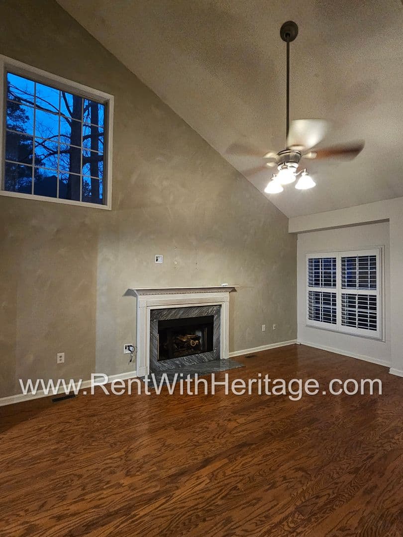 Douglasville House: 6849 Quail Pl