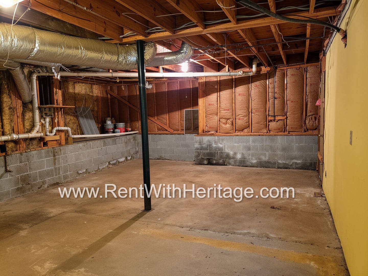 Lithia Springs House: 2120 Windy Oak Ct
