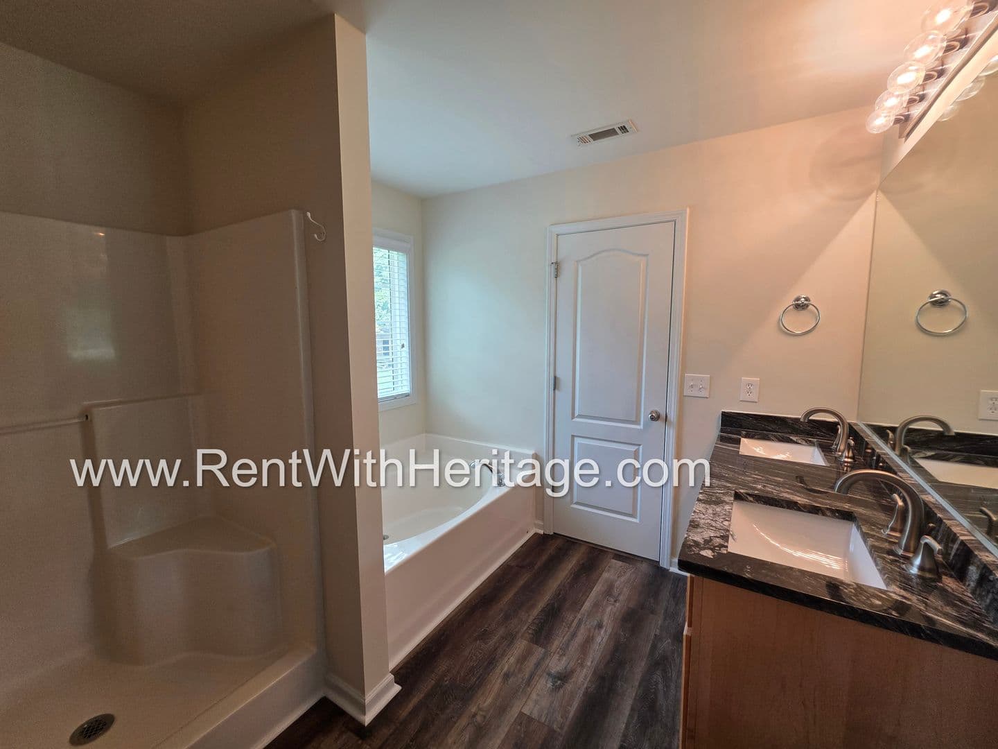 Villa Rica House: 202 Summergate Ln.