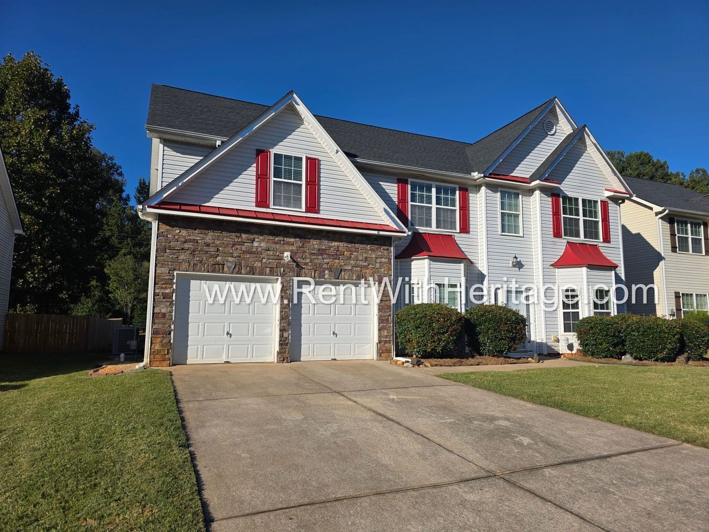 Villa Rica House: 202 Summergate Ln.