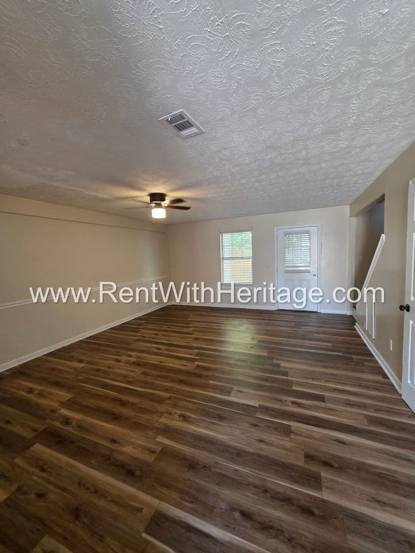 Douglasville House: 8511 Westchester Dr.