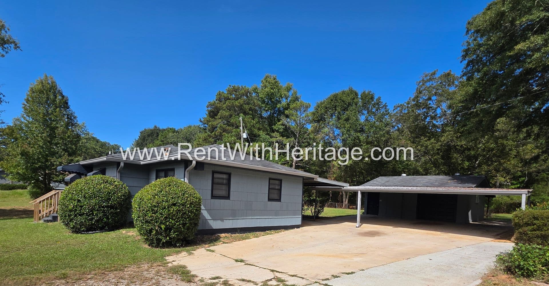 Douglasville House: 2240 Highway 92 Fairburn Rd.