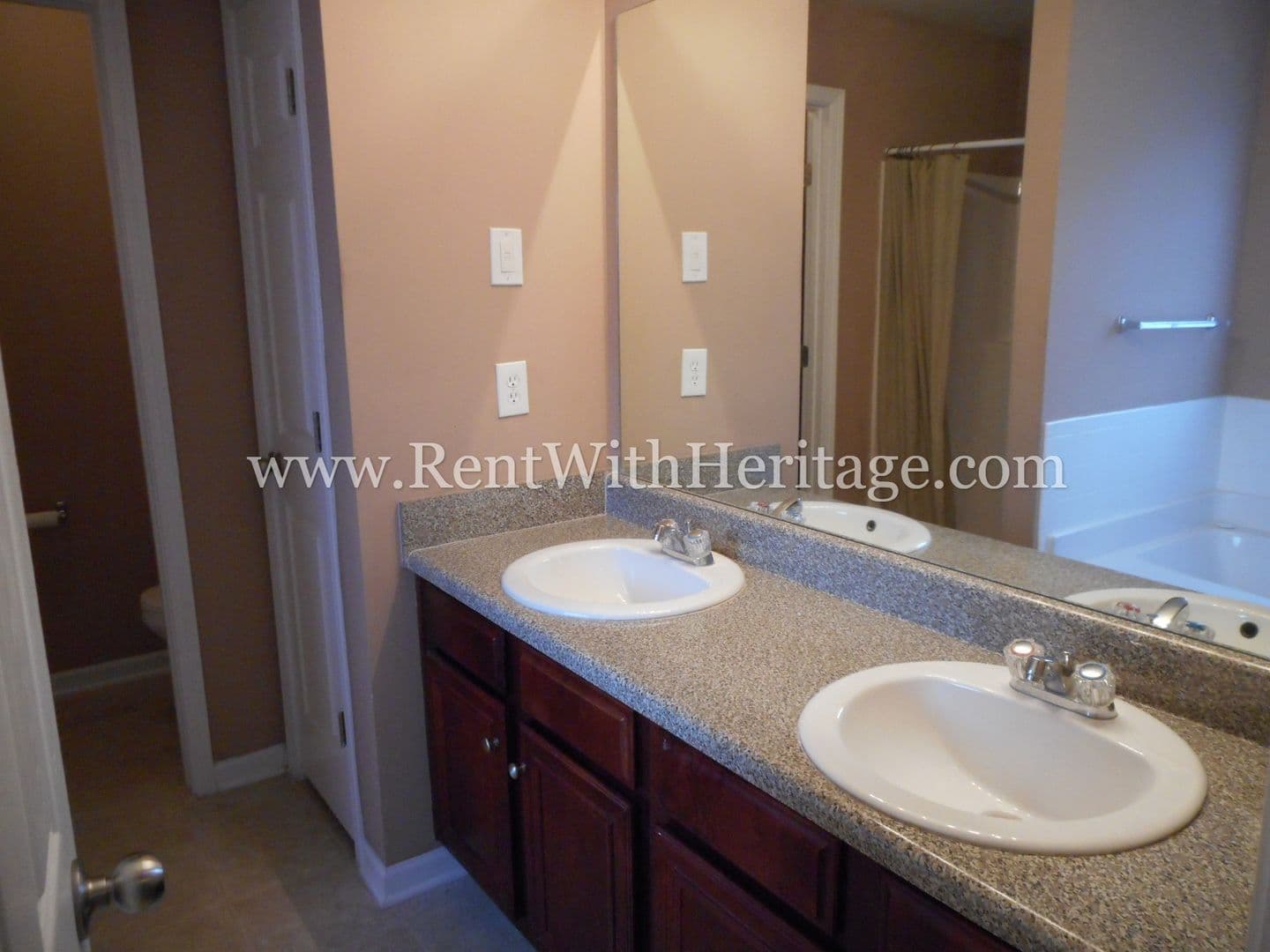 Newnan House: 61 Briandwood Dr.