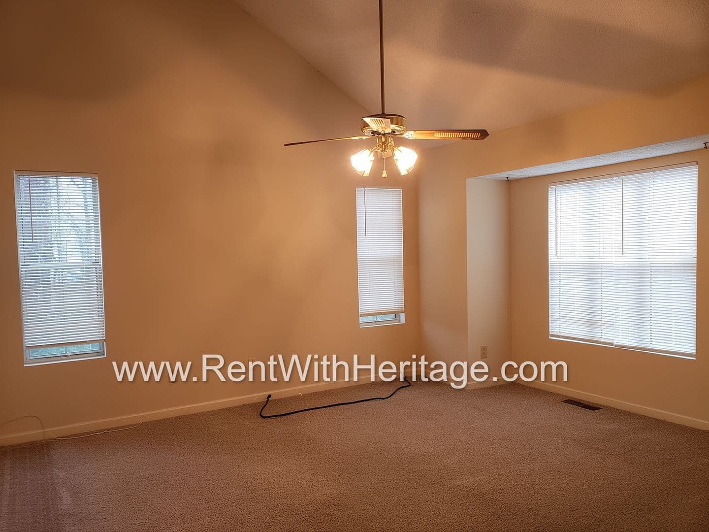 Lithia Springs House: 2120 Windy Oak Ct