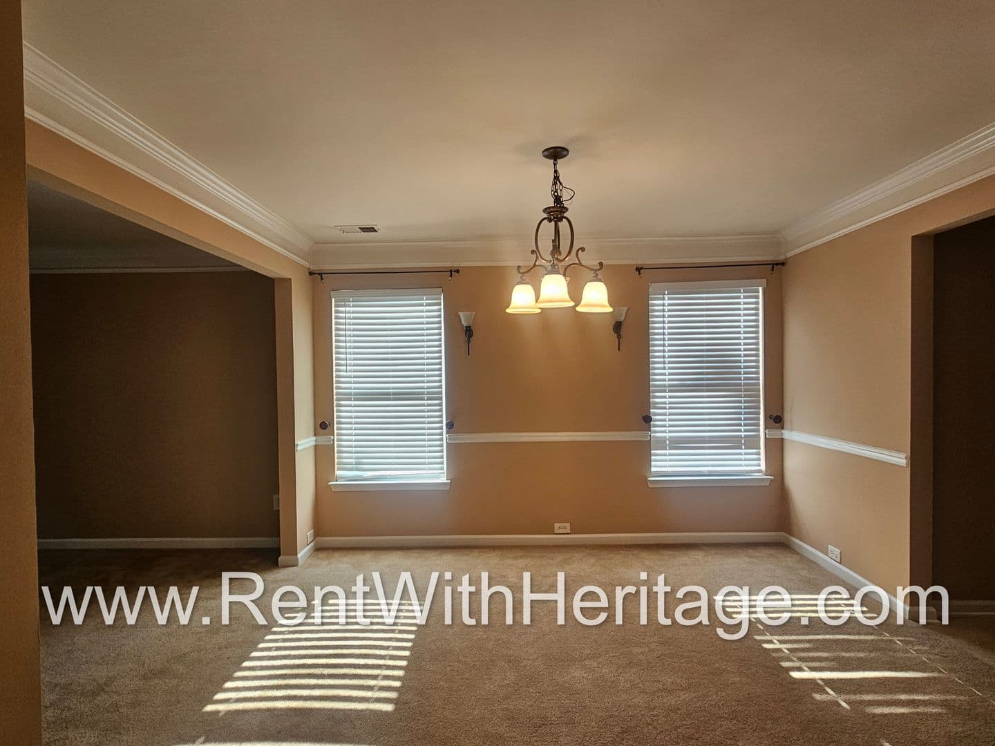 Newnan House: 61 Briandwood Dr.