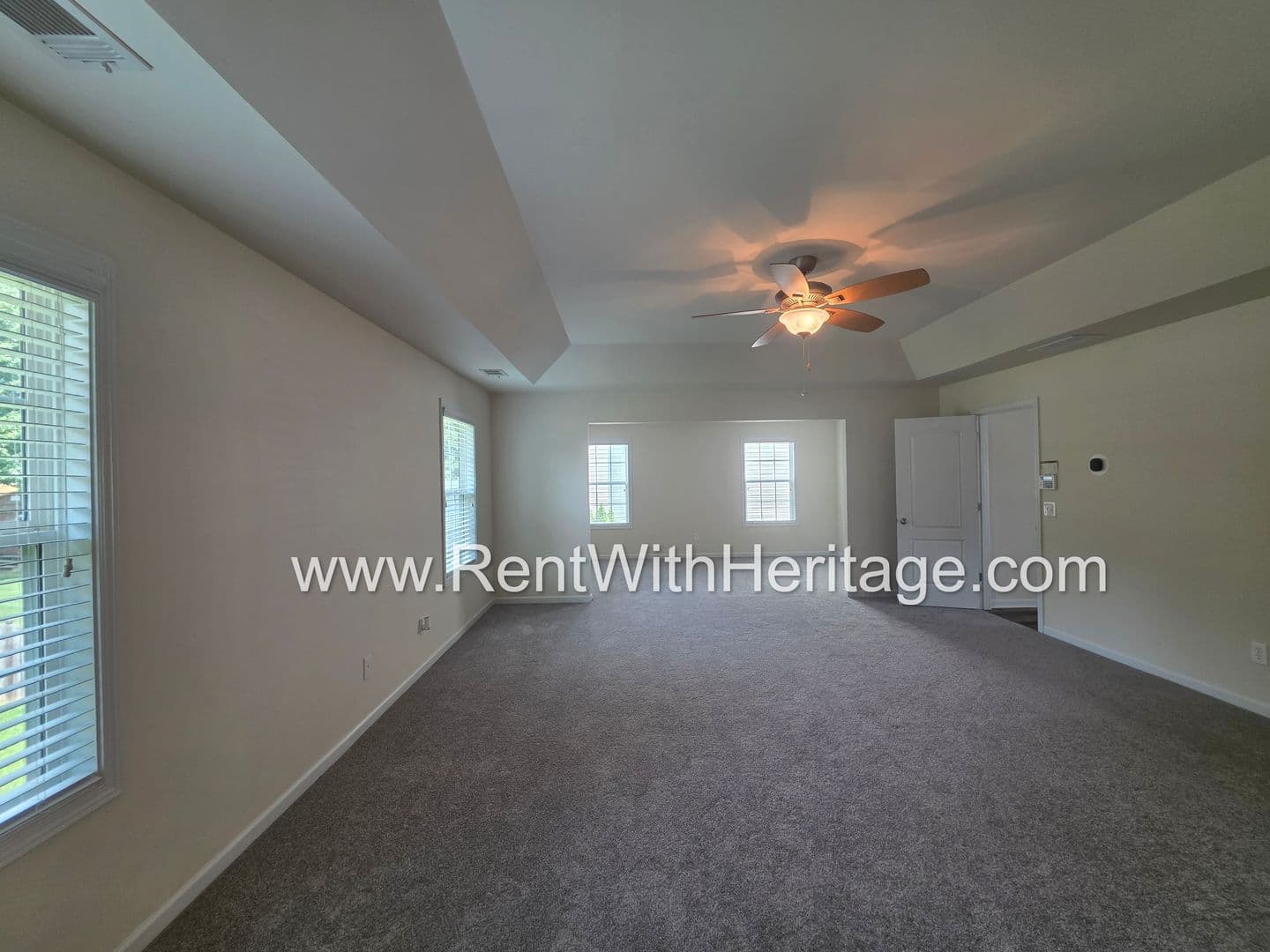 Villa Rica House: 202 Summergate Ln.
