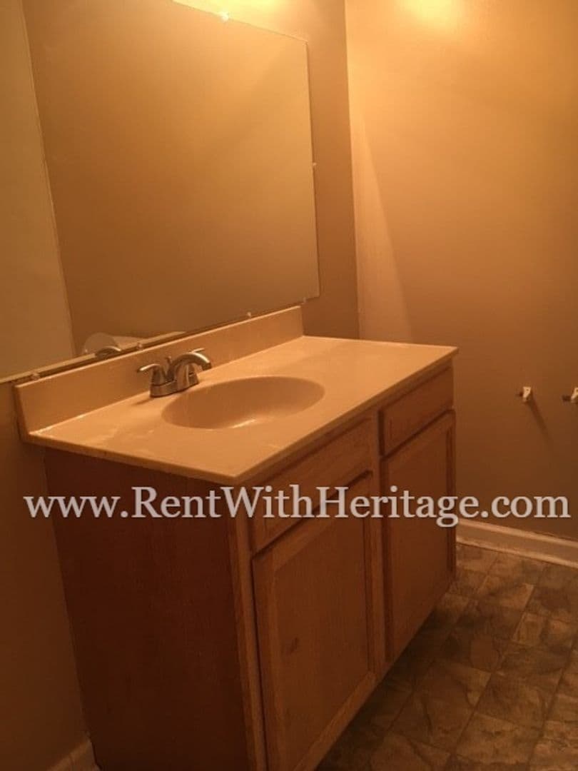 Douglasville House: 5407  Wilder Dr