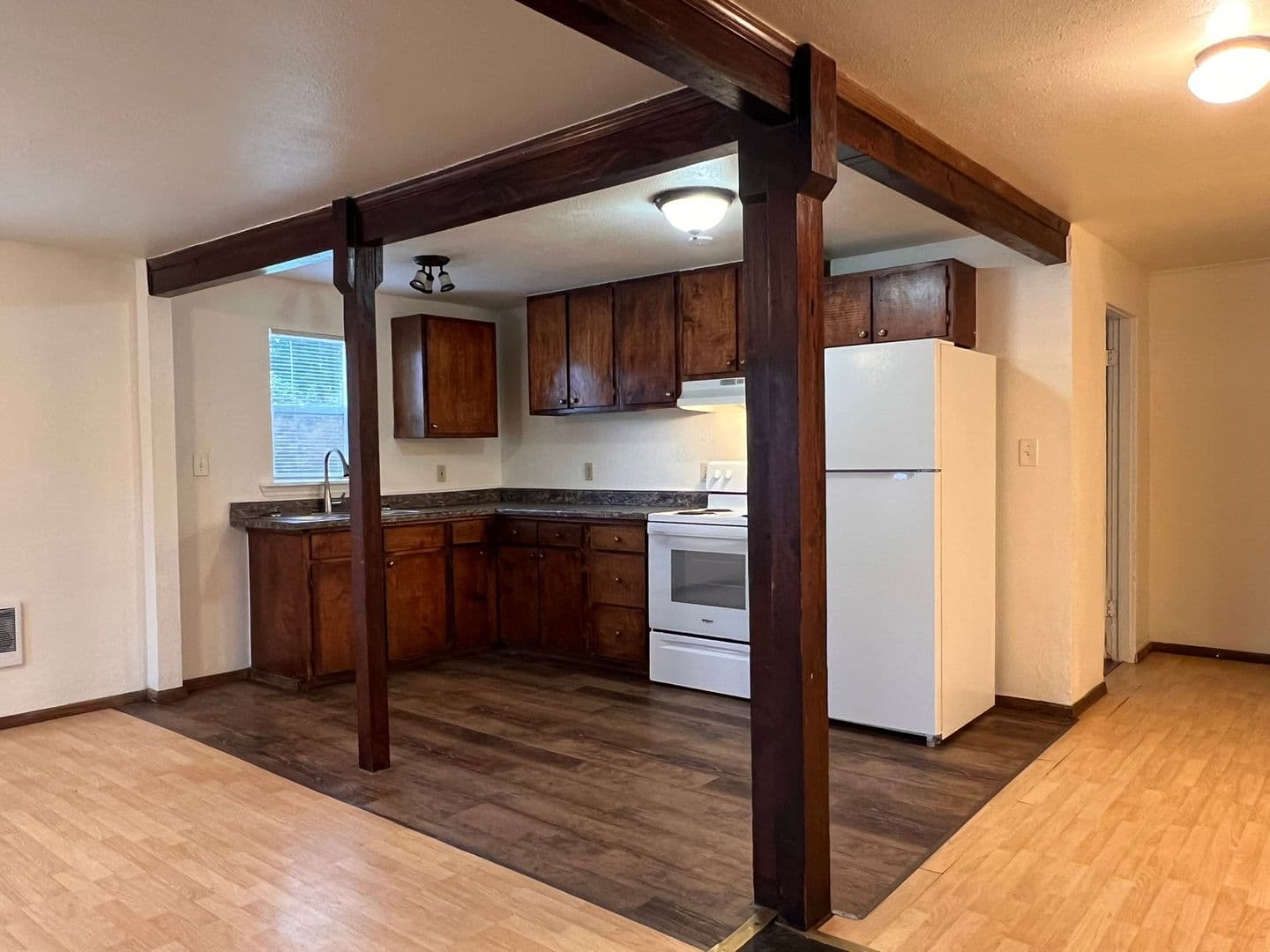 SWEET HOME Apartment: 1102/1110 NANDINA  ST