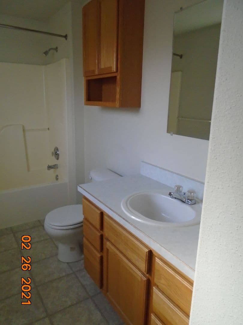 LEBANON Apartment: 1266 KEES ST