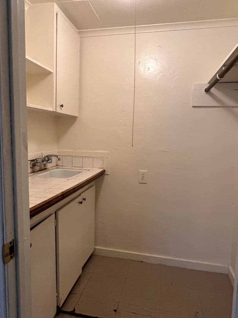 SWEET HOME Apartment: 1102/1110 NANDINA  ST