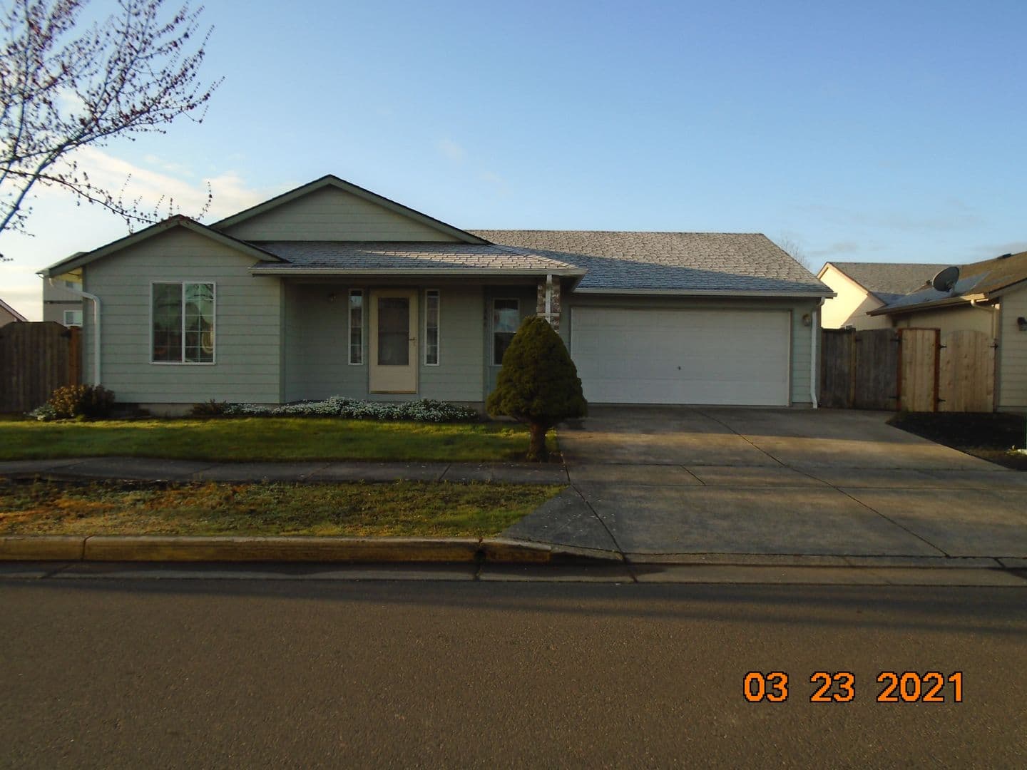 LEBANON Apartment: 1266 KEES ST