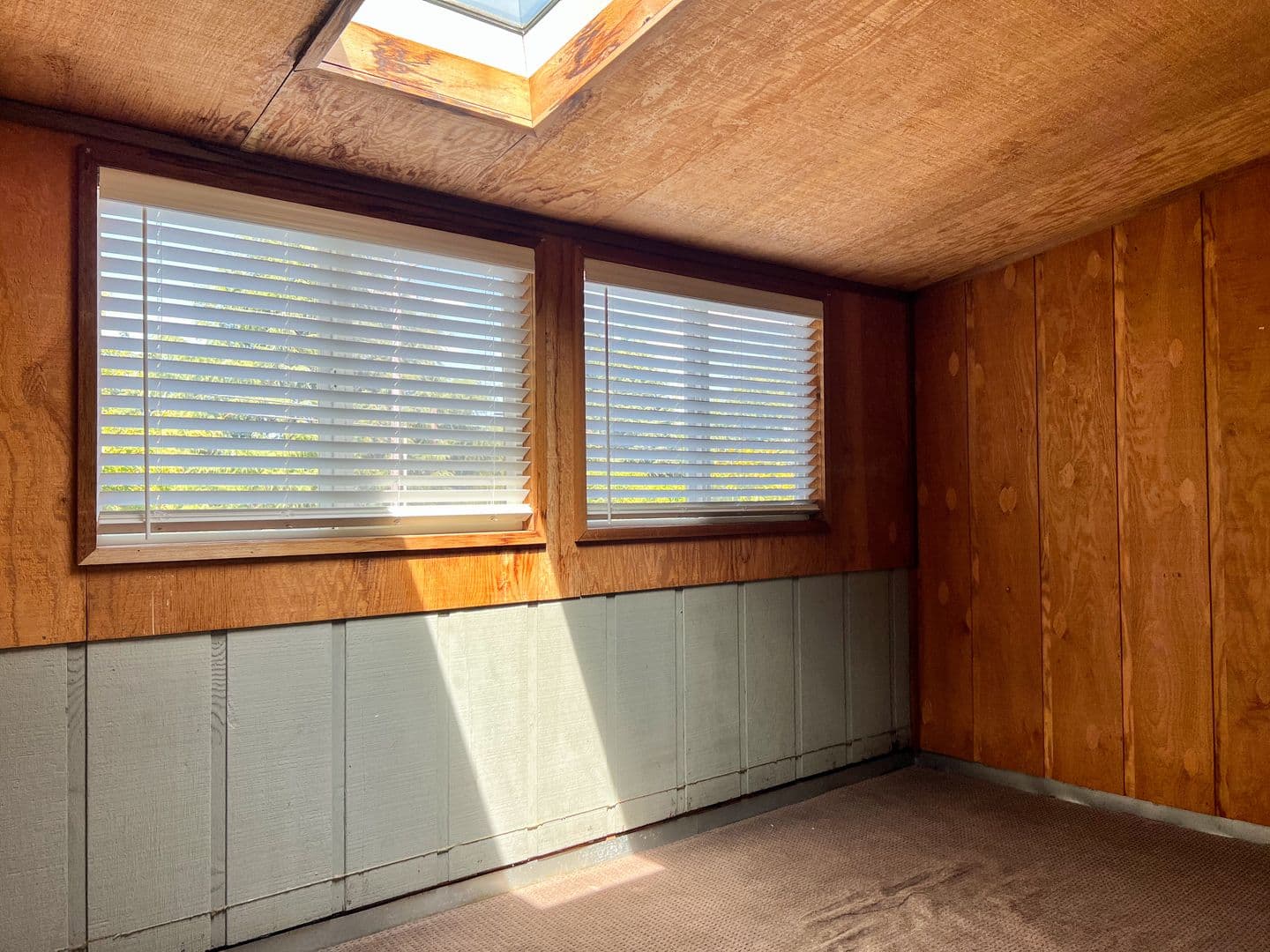 LEBANON Apartment: 412 MARY ST
