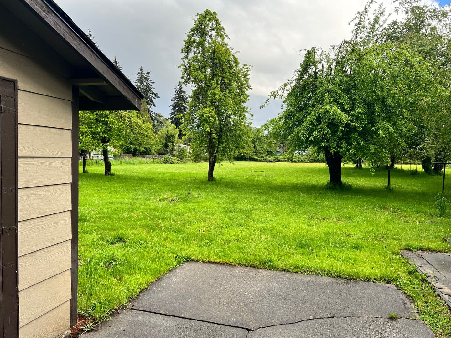 SWEET HOME Apartment: 1321 TAMARACK ST.