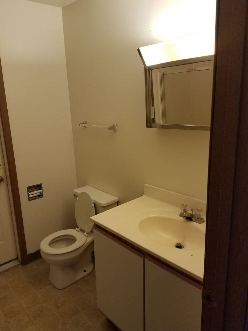 Iowa City Apartment: 514 S. Johnson Street