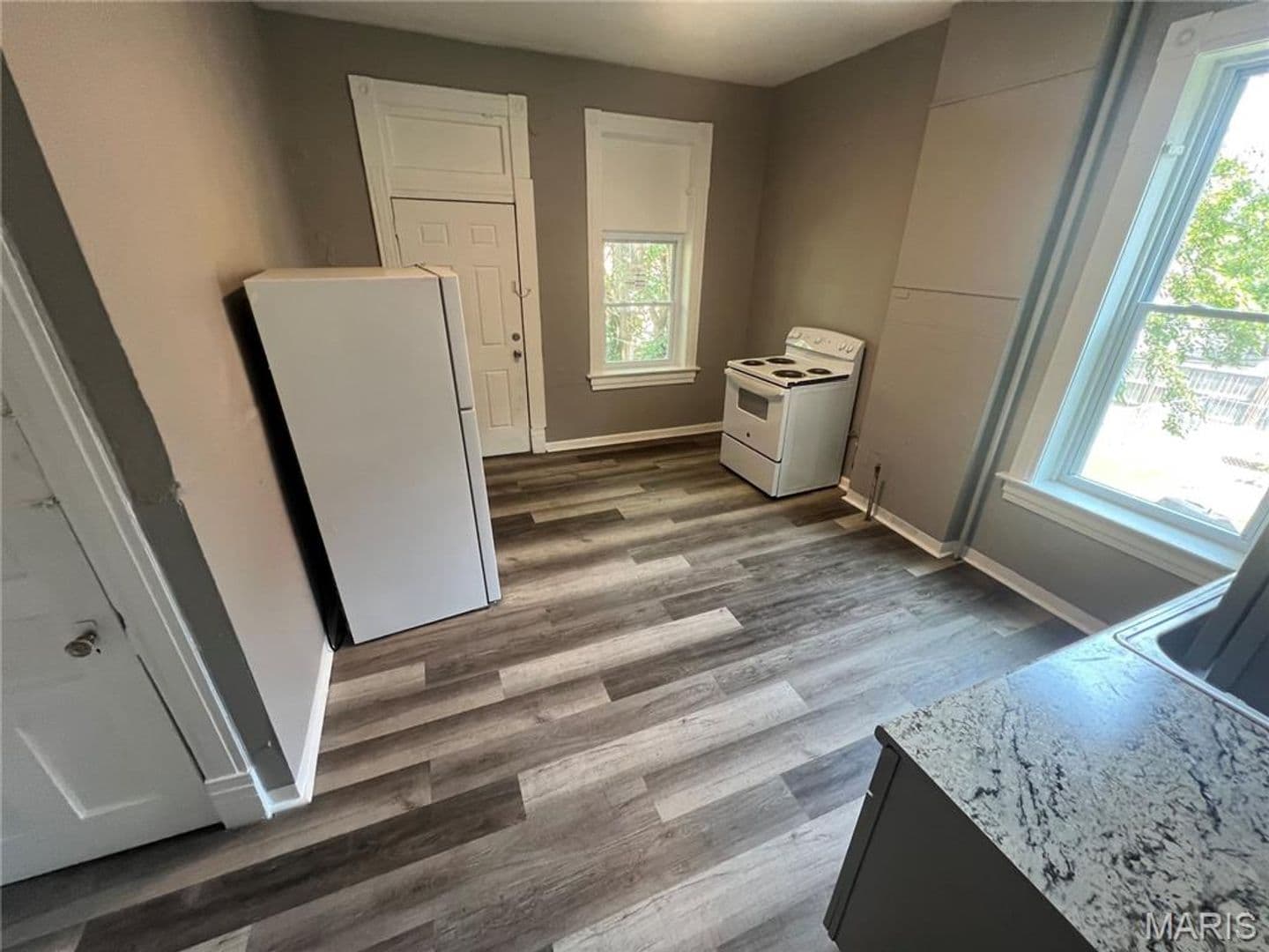Saint Louis Apartment: 3135 Chippewa Street