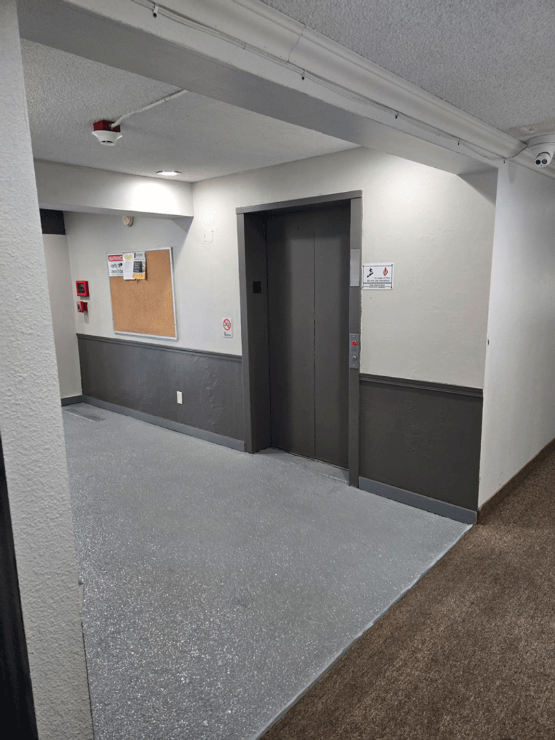 Umatilla Apartment: 605 Umatilla Ave