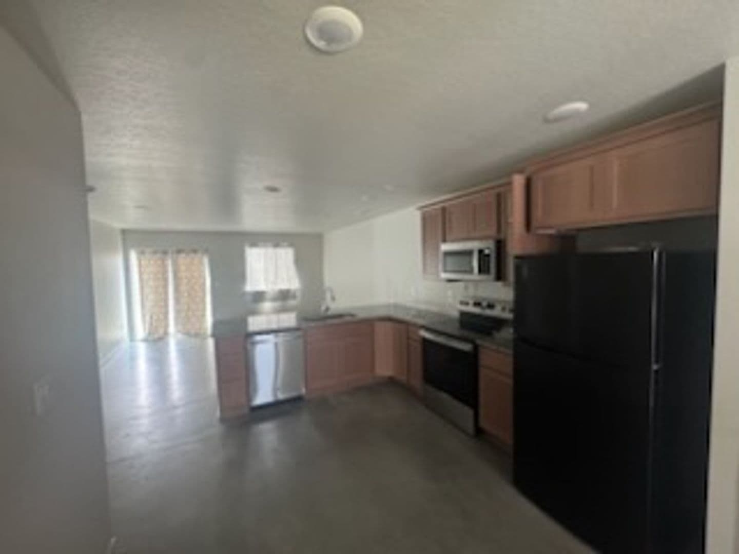 Stanfield House: 805 Tinley St