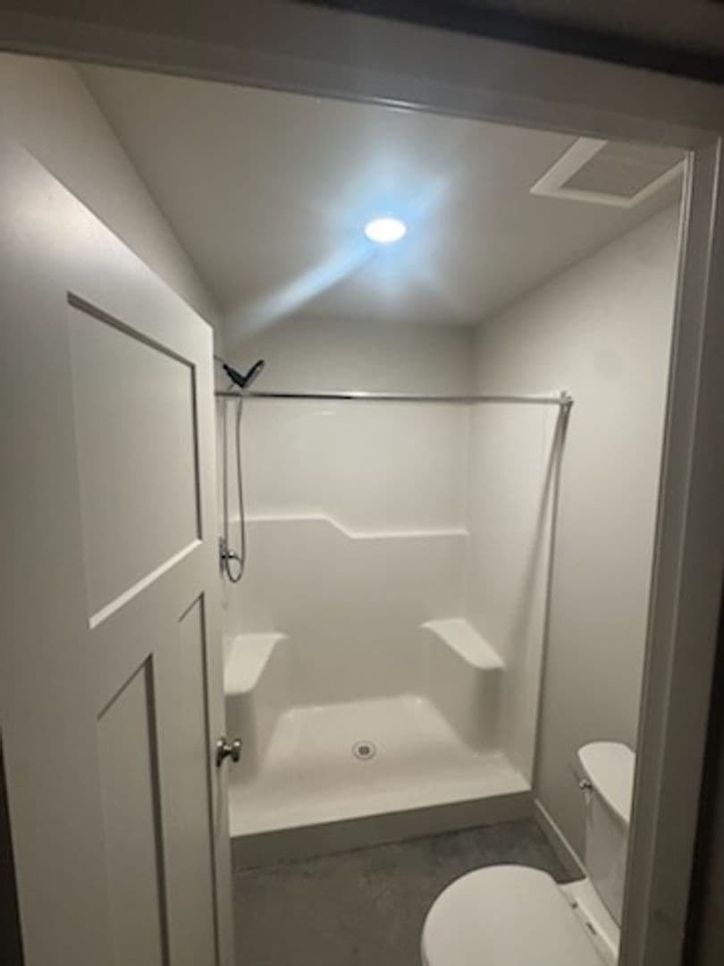 Stanfield House: 805 Tinley St
