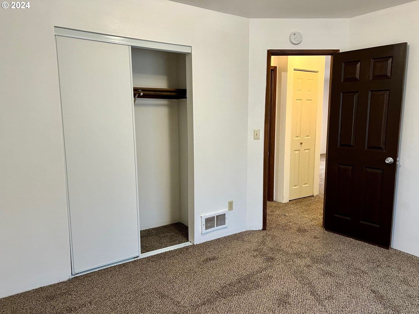Pendleton Apartment: 610 SW Goodwin
