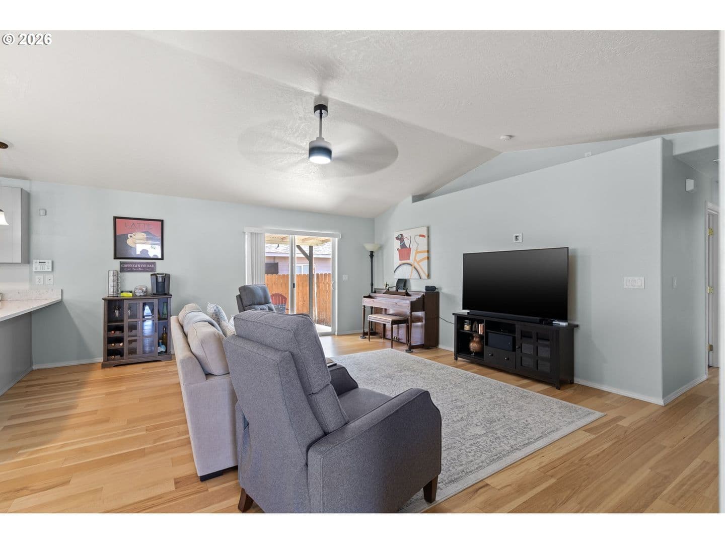 Hermiston House: 317 SW 13th Place
