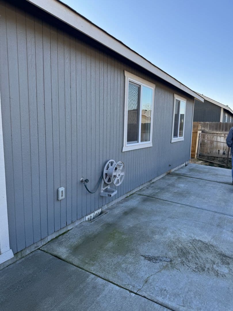 Umatilla House: 371 Bridgeport Ave