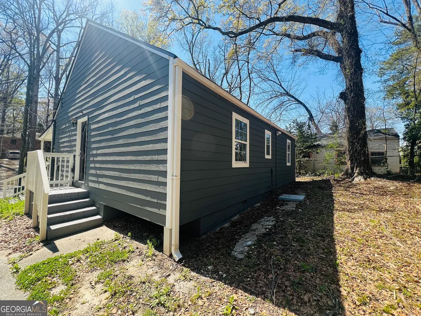 Atlanta House: 1457 Richland Rd SW