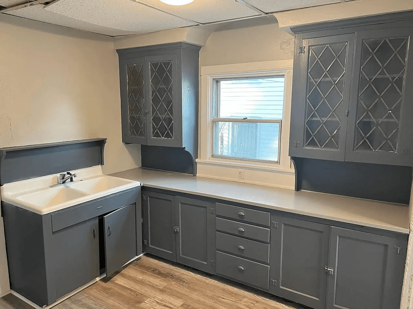 Dayton House: 1045 Philadelphia Dr