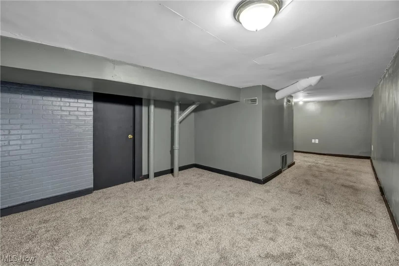 Cleveland House: 3112 W 100th st