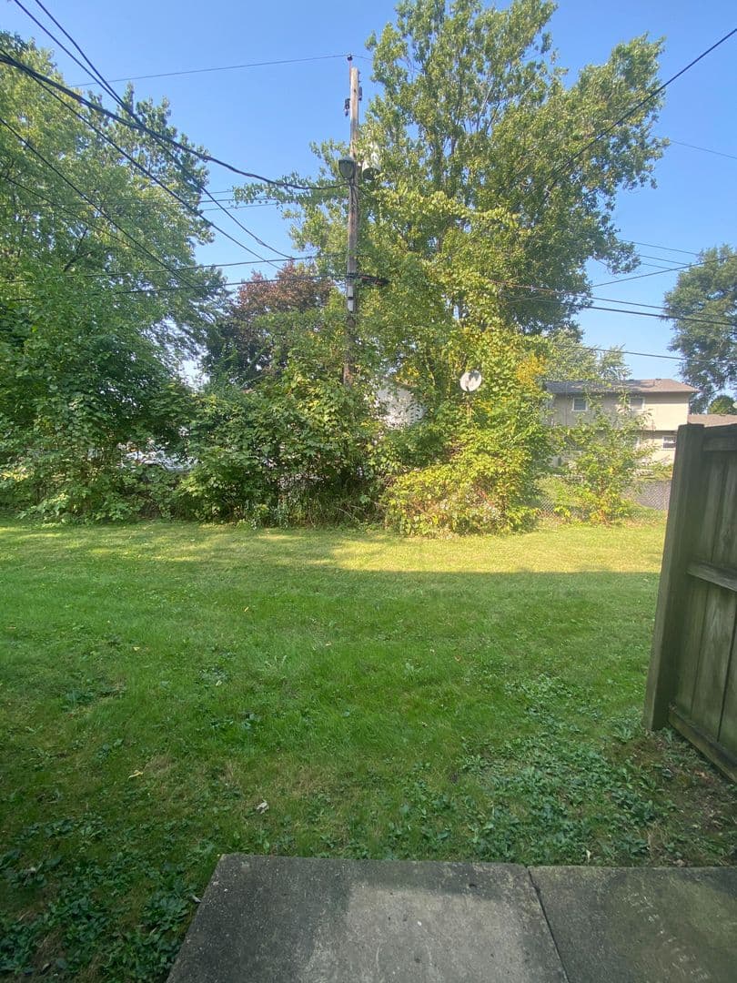 Columbus Apartment: 1171 Sanborn Place