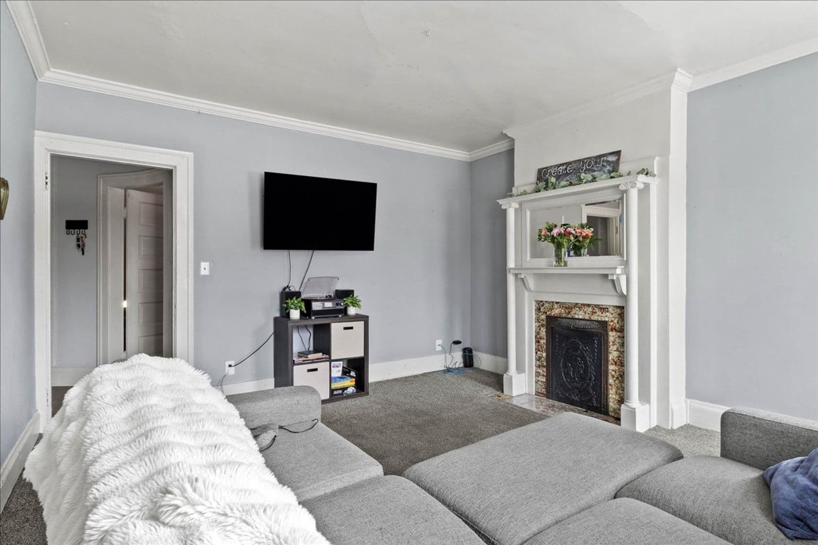 Urbana Apartment: 231 1/2 N. Main St.