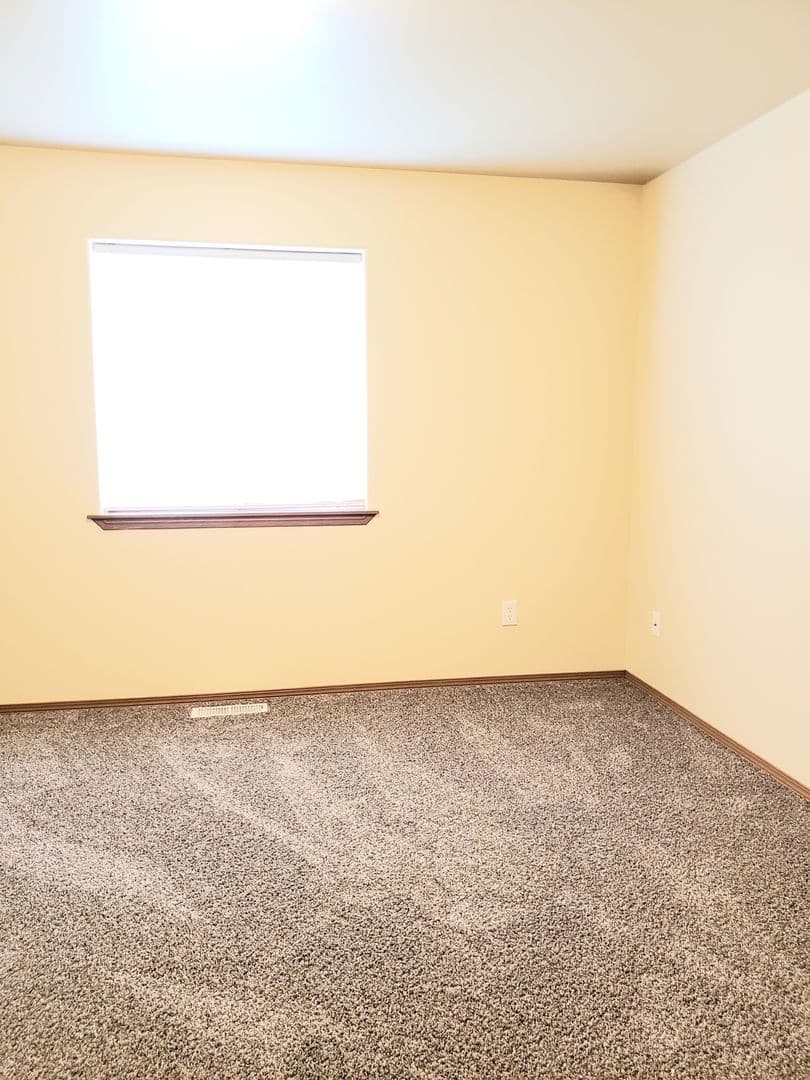 Wenatchee Apartment: 1424 McKittrick
