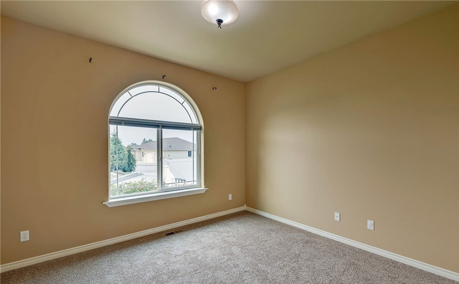 East Wenatchee House: 89 Springhill Drive
