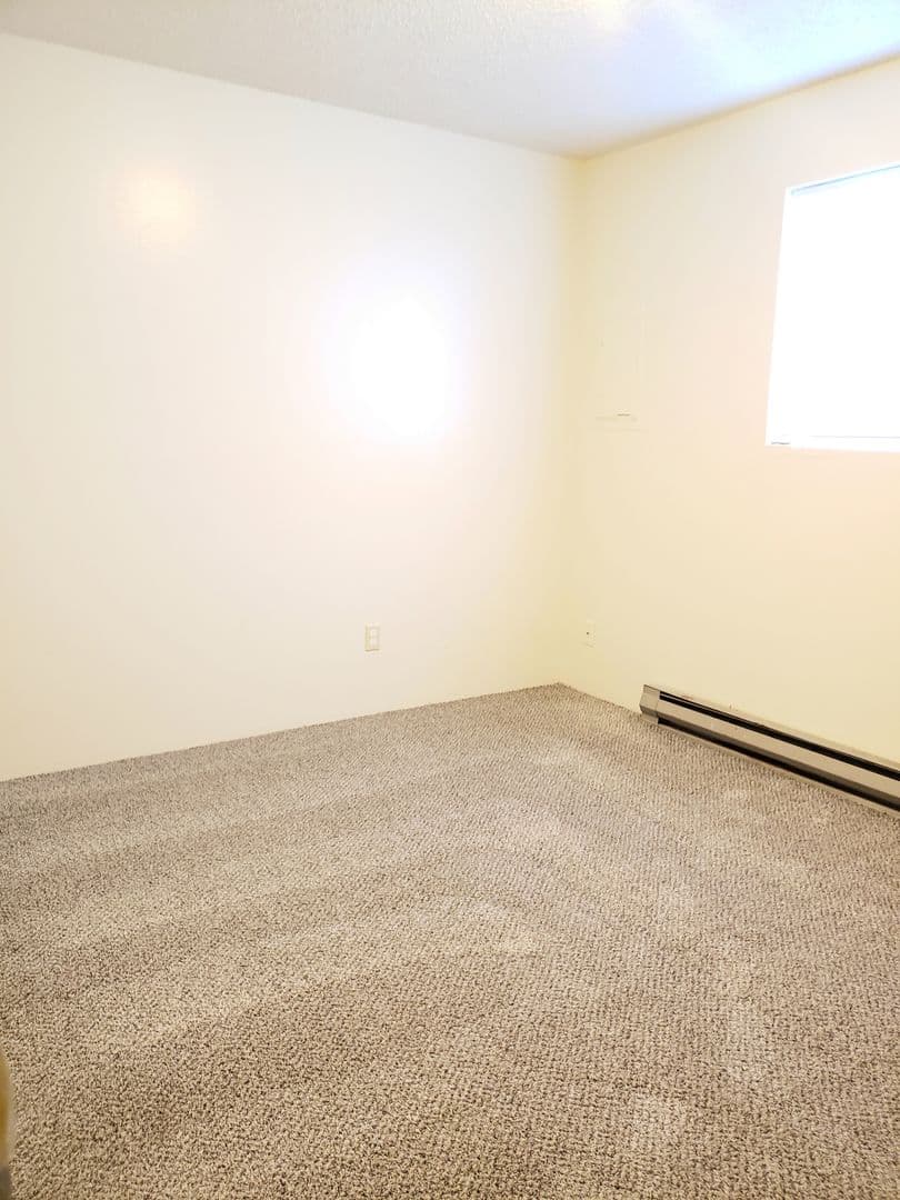 East Wenatchee Apartment: 601 N Baker