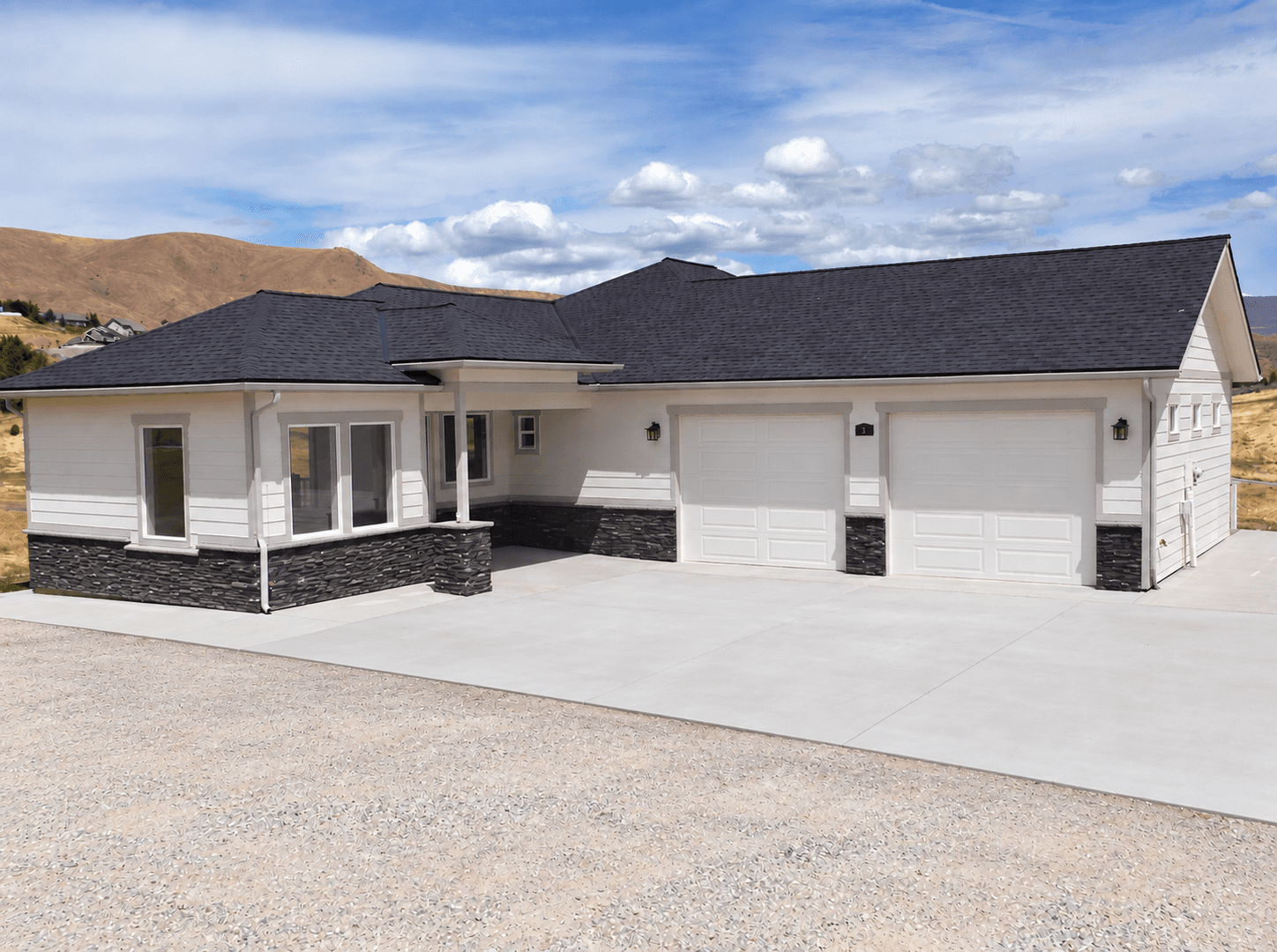 Wenatchee House: 38 Farrah