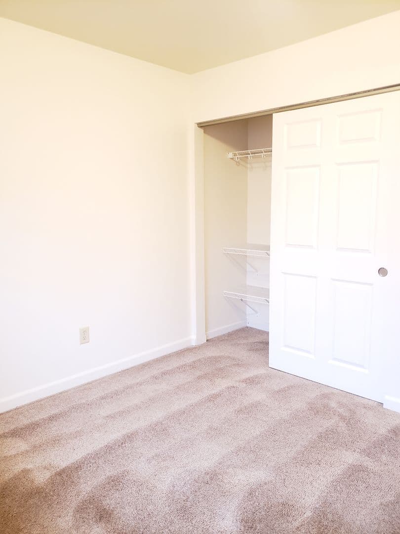 Wenatchee Apartment: 909 Gellatly