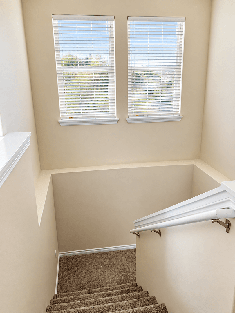 Wenatchee House: 38 Farrah