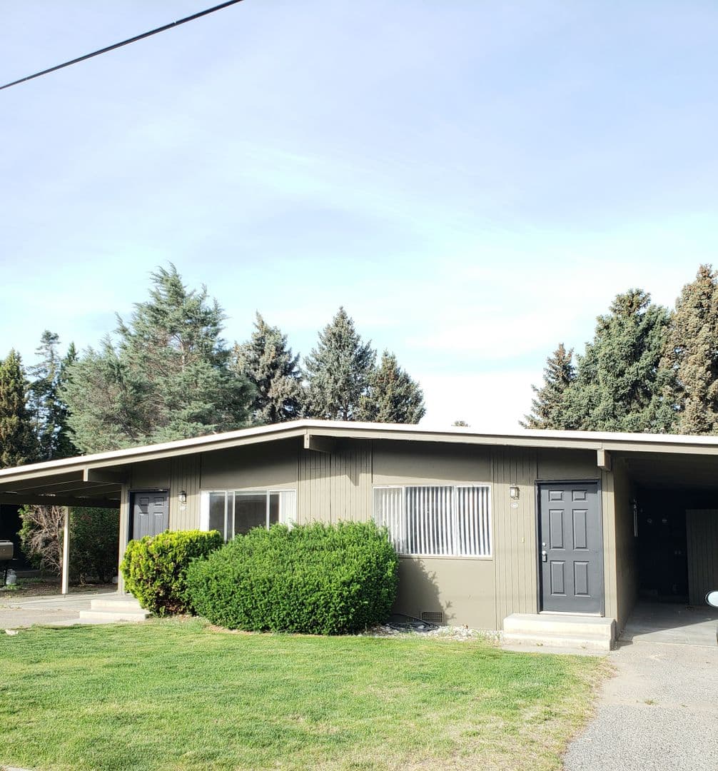 East Wenatchee Apartment: 531-571-B Dayton