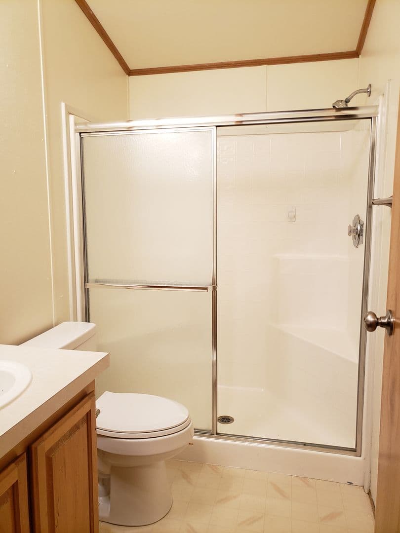 Wenatchee Apartment: 1305 N Wenatchee Ave