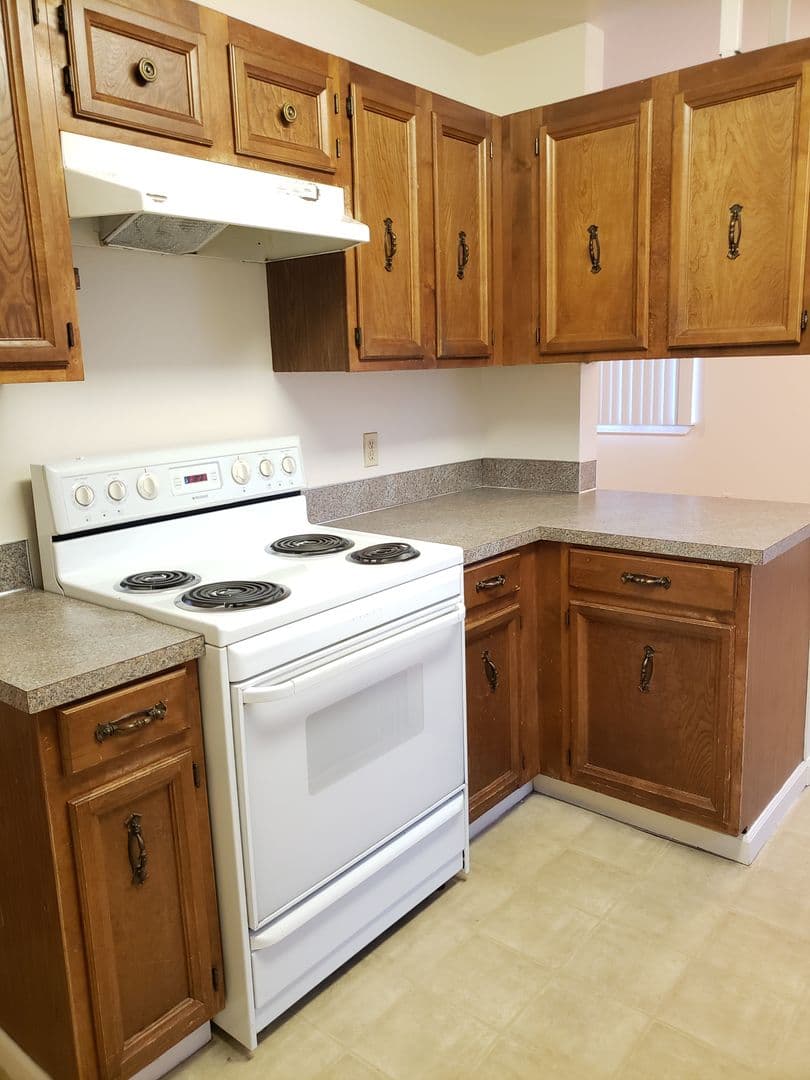 Wenatchee Apartment: 909 Gellatly
