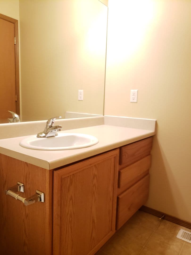 Wenatchee Apartment: 1424 McKittrick