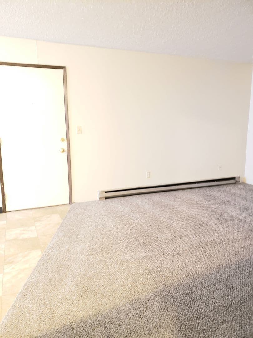 East Wenatchee Apartment: 601 N Baker
