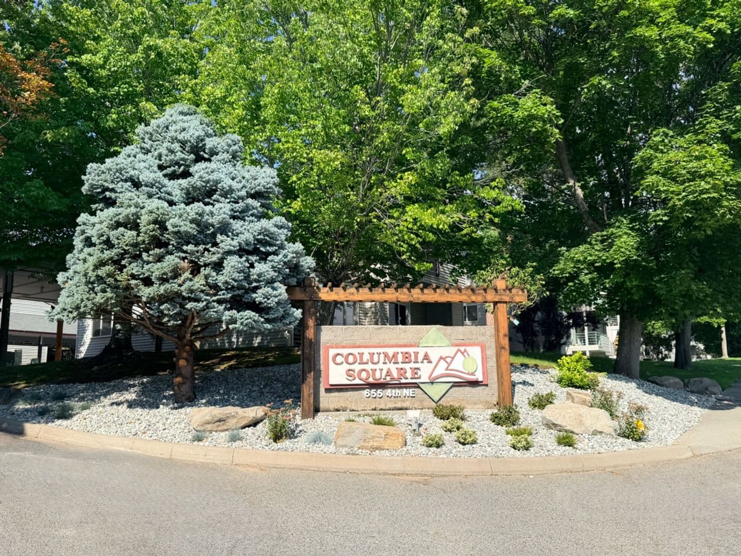 East Wenatchee Apartment: 655 NE 4th