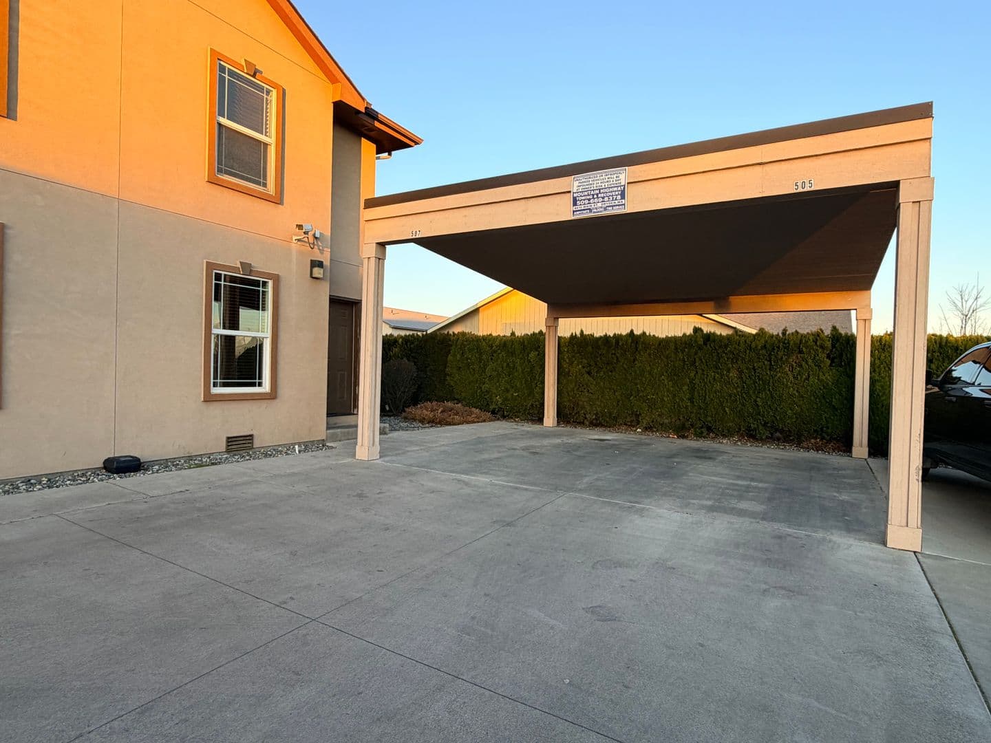 Quincy Apartment: 435 E Street NE
