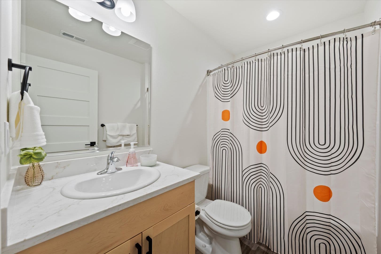 Quincy Townhome: 638 G St NE