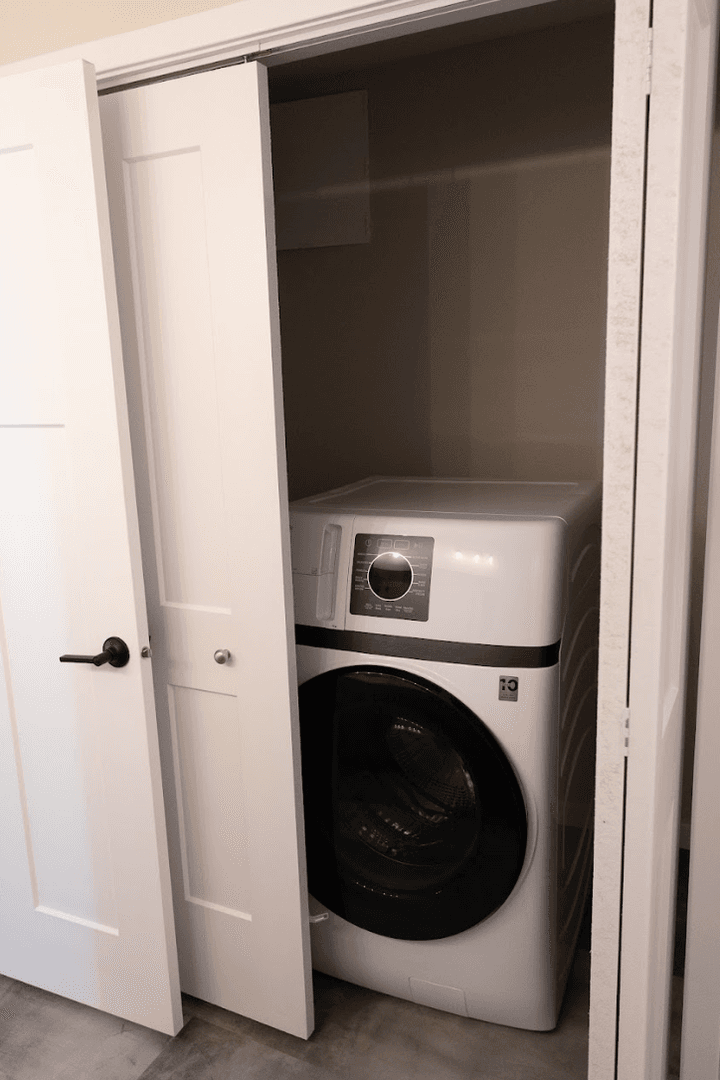 Duluth Apartment: 3425 Eischen Court
