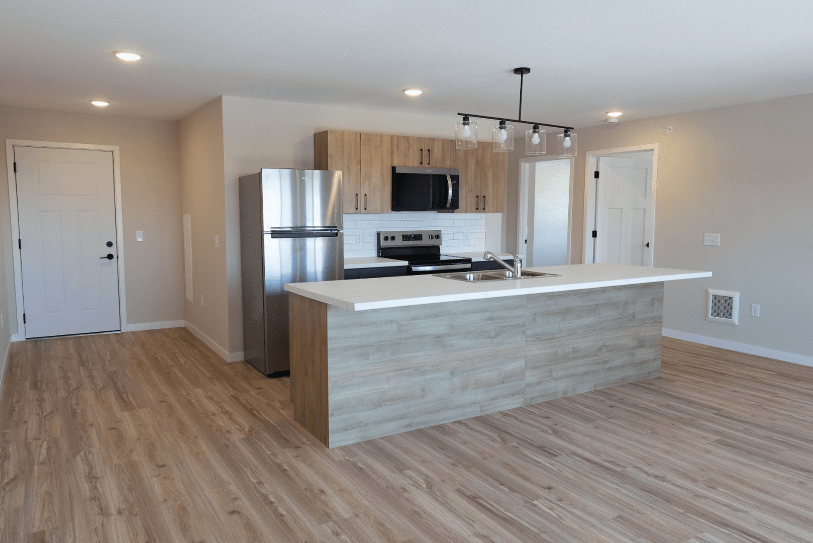 Duluth Apartment: 3425 Eischen Court