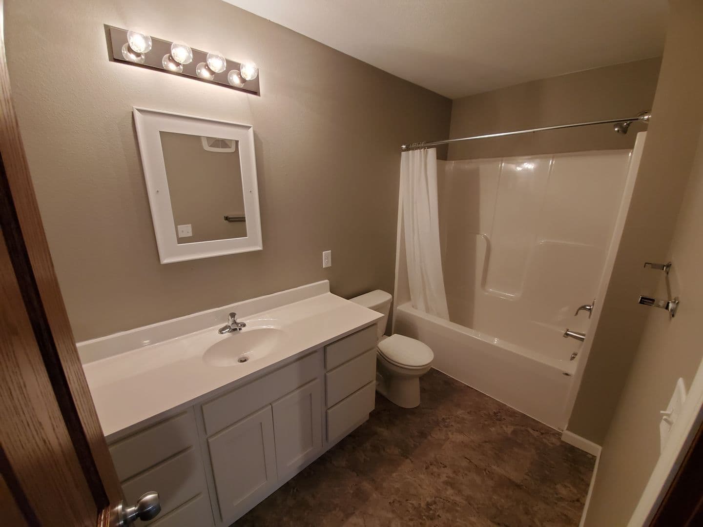 Marshall Apartment: 231 Legion Field Road