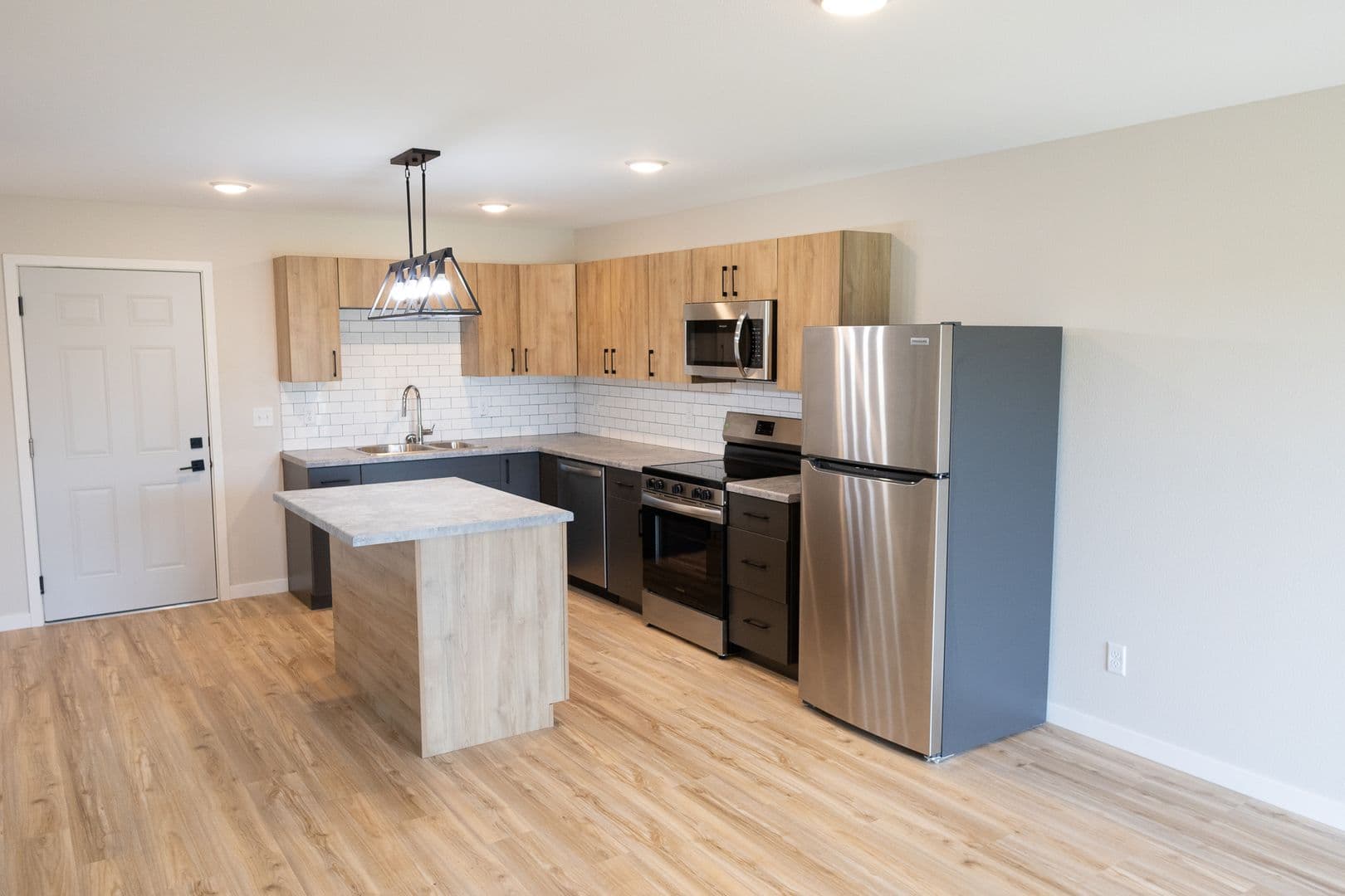 Duluth Apartment: 3425 Eischen Court