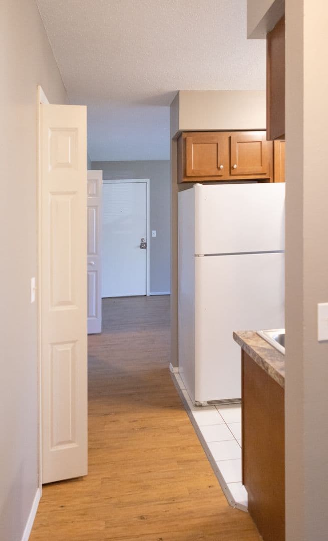 Farmington Apartment: 1337 Centennial Dr