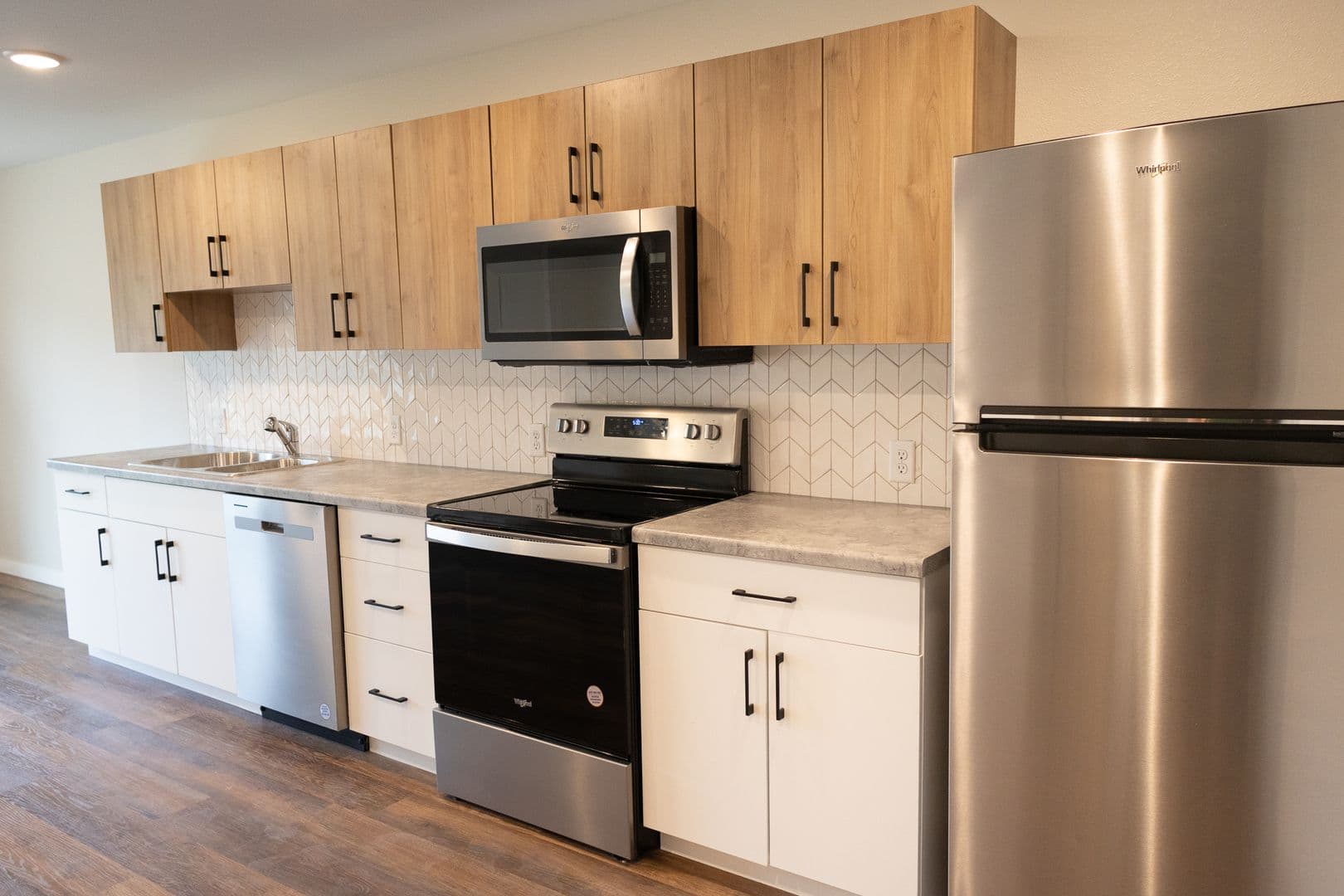 Willmar Apartment: 1020 Lakeland Drive Northeast